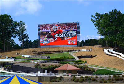 لوحة الإعلانات LED الخارجية C-Vent P16 المقاومة للرياح في الولايات المتحدة الأمريكية